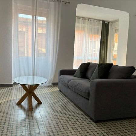 Beautiful Appartment In The Heart Of Alicante Eksteriør bilde