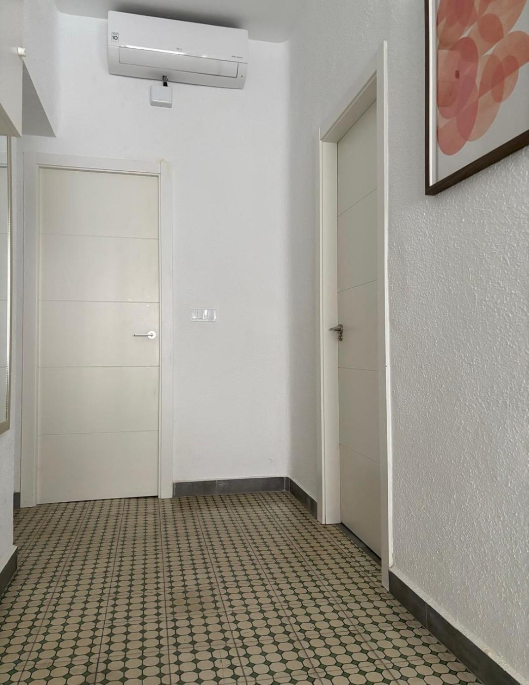 Beautiful Appartment In The Heart Of Alicante Eksteriør bilde