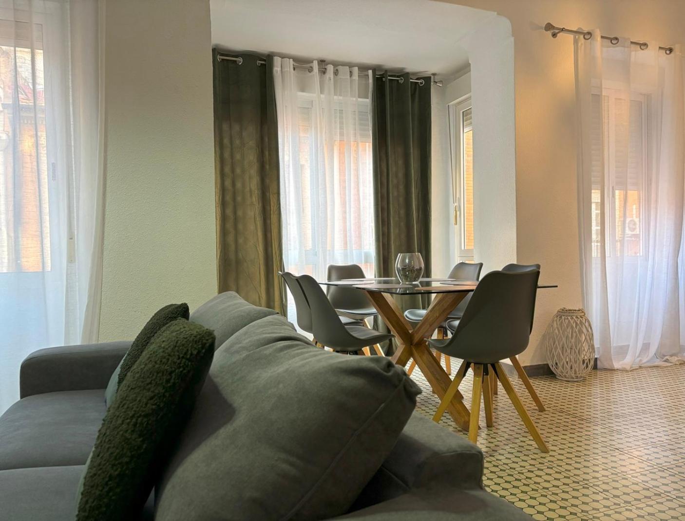 Beautiful Appartment In The Heart Of Alicante Eksteriør bilde